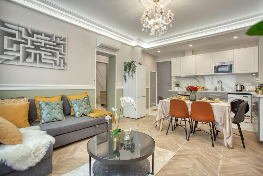 Charming Apart New 2 Bedrooms With Aircon Paris Exterior photo